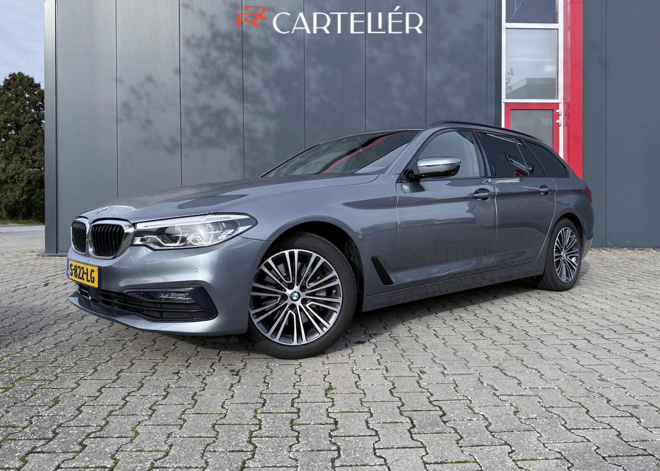 BMW 5-serie Touring - 530i High Executive | HK |Head-up | 360 - AutoWereld.nl