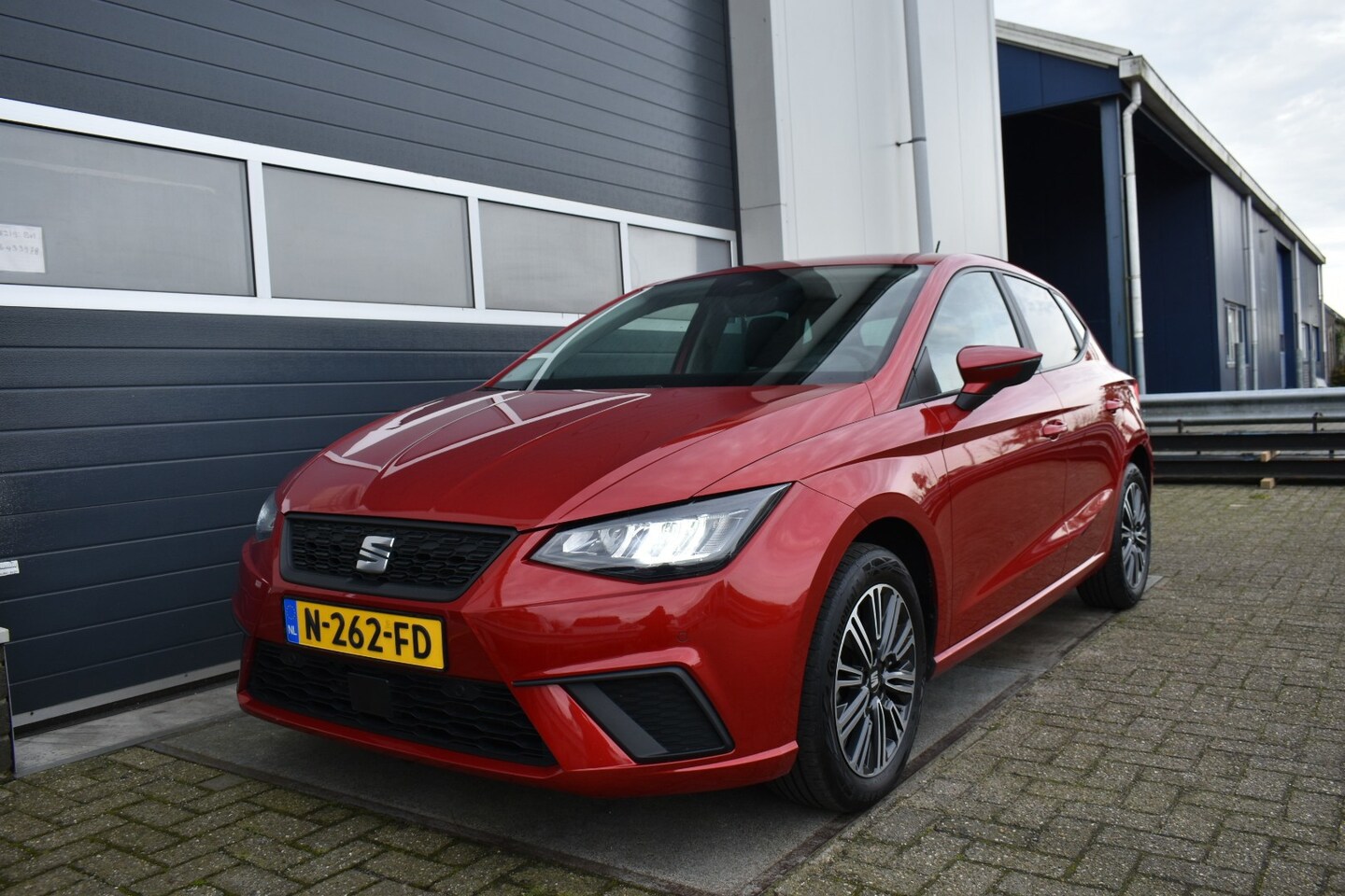 SEAT Ibiza - 1.0 EcoTSI Style Business Intense - AutoWereld.nl