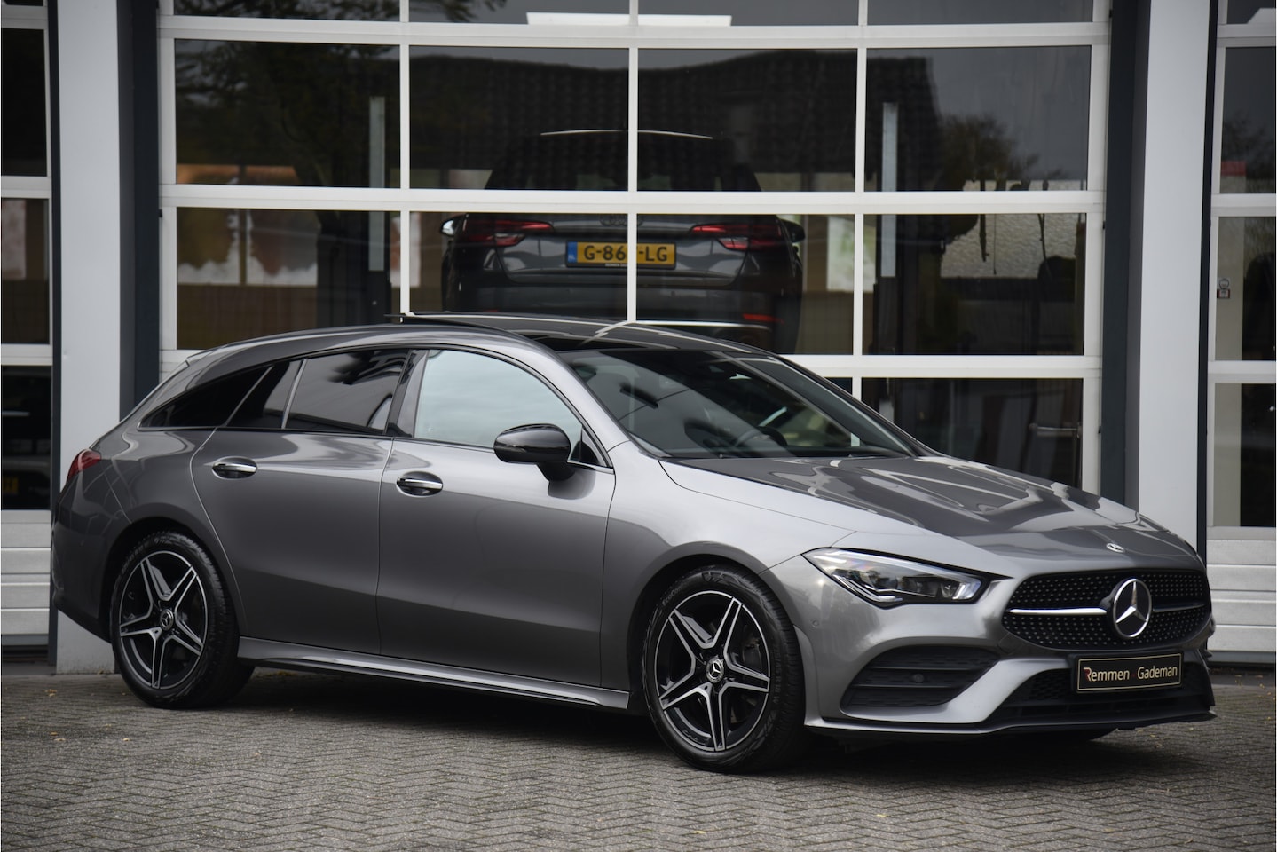 Mercedes-Benz CLA-klasse Shooting Brake - 200 AMG - AutoWereld.nl