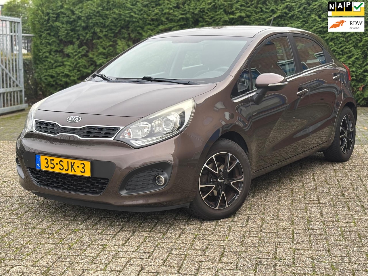 Kia Rio - 1.2 CVVT Super Pack 1.2 CVVT Super Pack, Nap, Nwe Apk, Airco, Keyless, Start/Stop, Elek pkt - AutoWereld.nl
