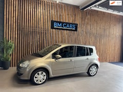 Renault Grand Modus - 1.6-16V Exception AUTOMAAT, Airco, Trekhaak
