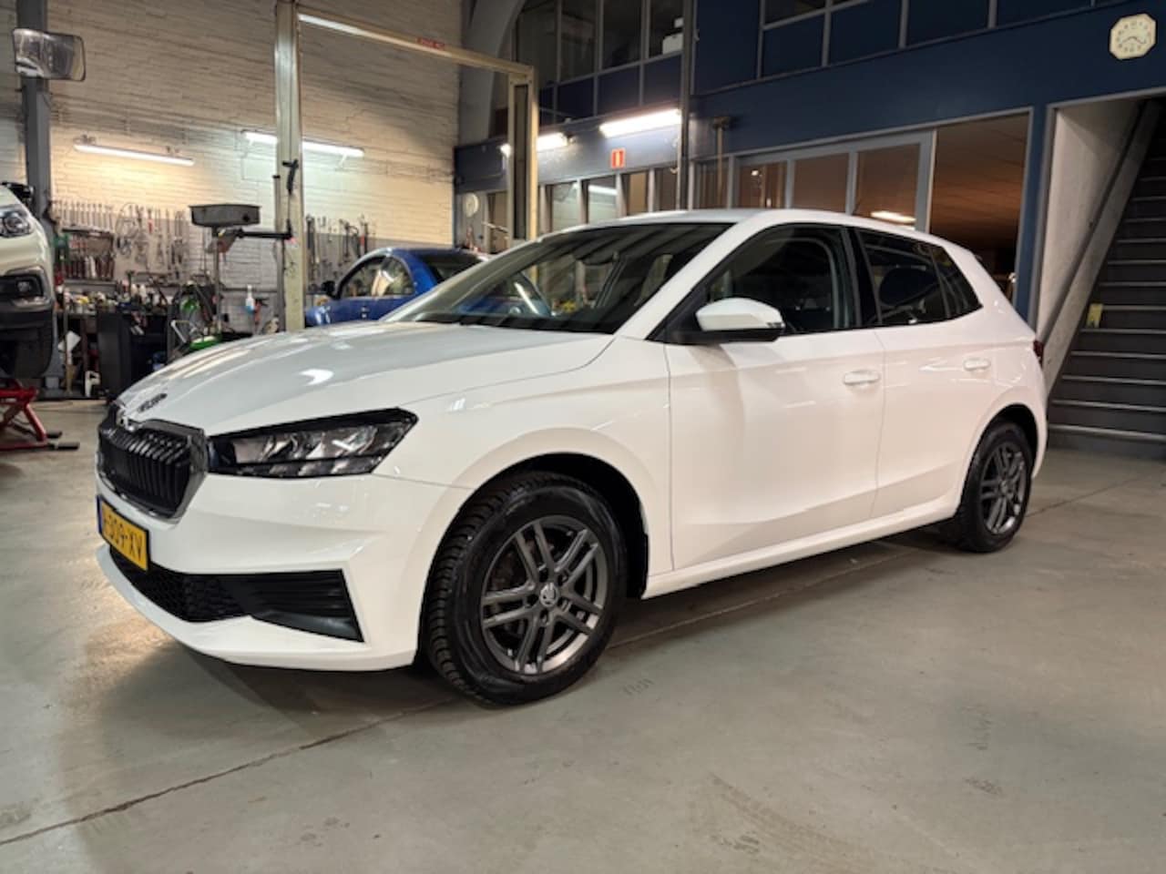 Skoda Fabia - 1.0 TSI Greentech 95pk Ambition | Apple carplay / ANdroid auto | Navigatie | LM Velgen | C - AutoWereld.nl