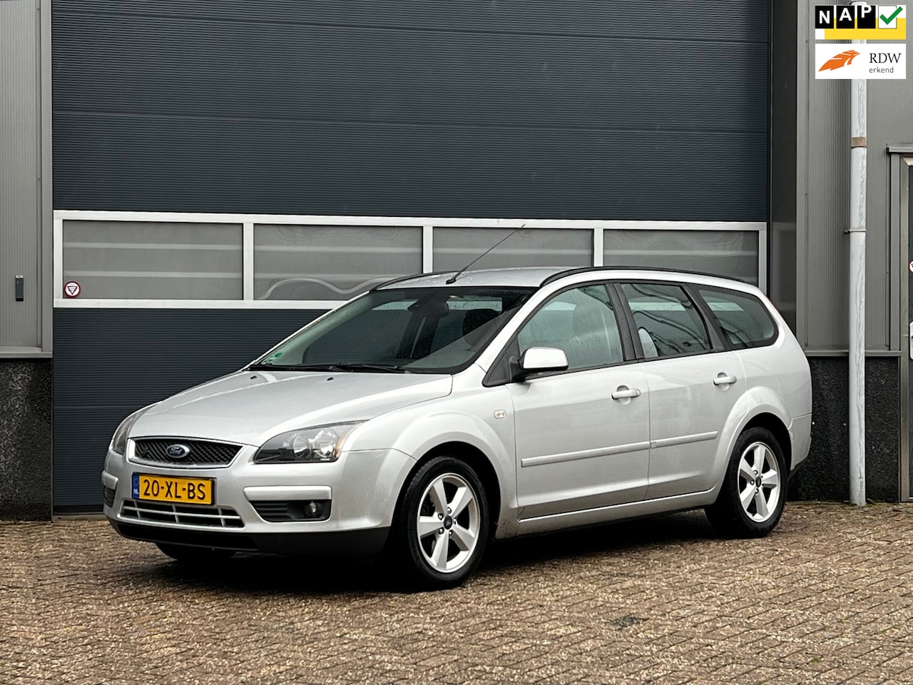 Ford Focus Wagon - 1.8-16V Ambiente Flexifuel bj.2007 Airco|Cc|Navi|Pdc|Nap. - AutoWereld.nl