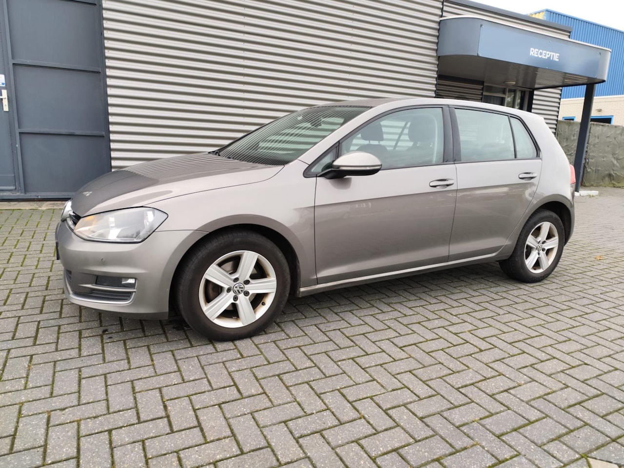 Volkswagen Golf - 2.0 TDI Highline|automaat| - AutoWereld.nl