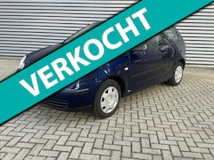 Volkswagen Polo - 1.4-16V Trendline Automaat