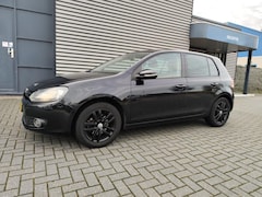 Volkswagen Golf - 1.2 TSI Highline BlueMotion|nette auto|