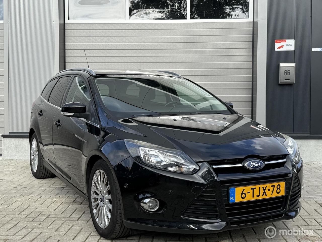 Ford Focus Wagon - 1.0 EcoBoost Edition Plus 1.0 EcoBoost Edition Plus - AutoWereld.nl
