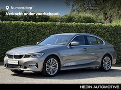 BMW 3-serie - Sedan 318i | Business Ed. | Luxury Line | Camera | 18'' | Stoelverw. | HiFi
