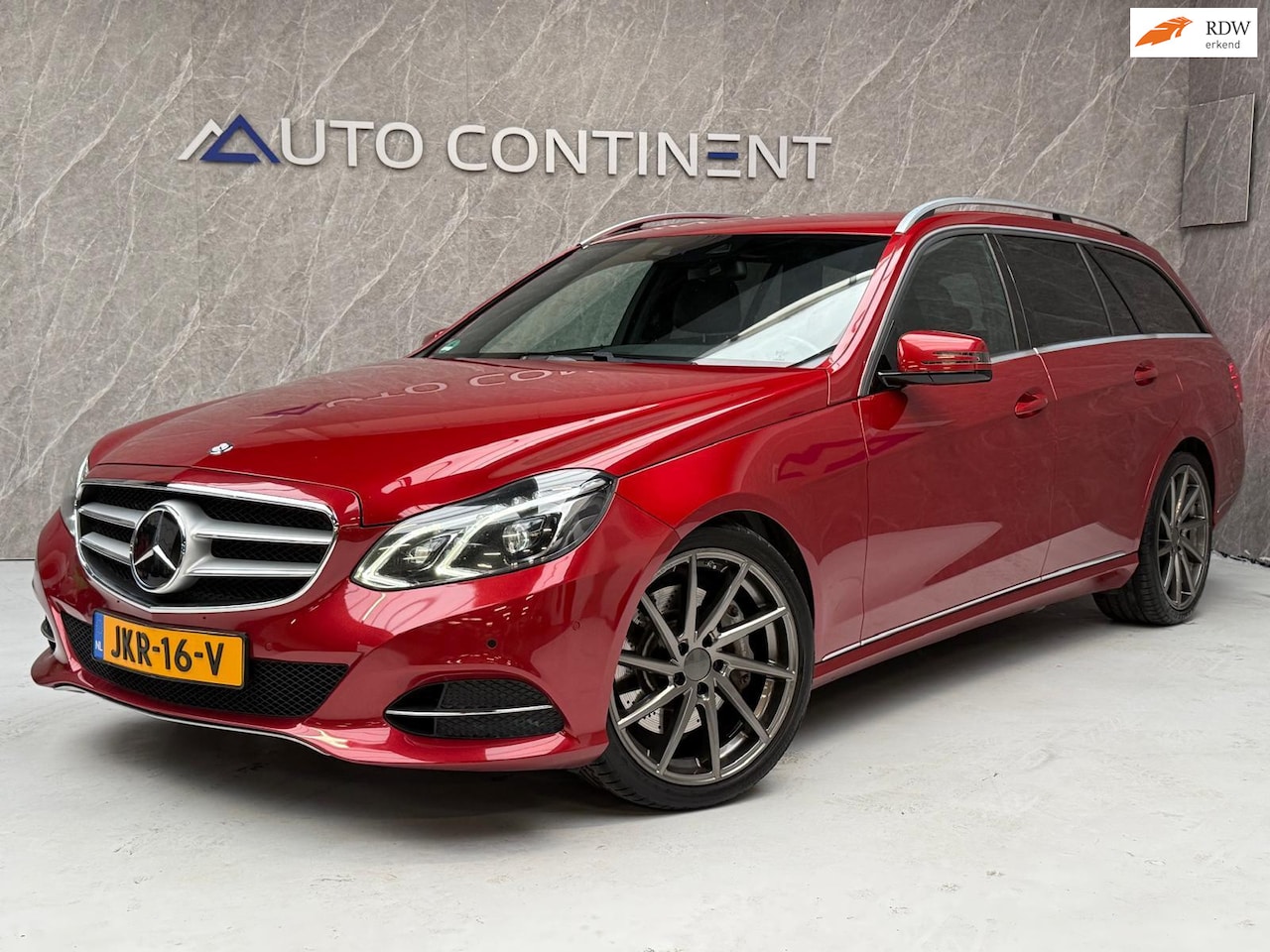 Mercedes-Benz E-klasse Estate - 400 Prestige Avantgarde 400 Prestige Avantgarde 333 PK - AutoWereld.nl