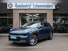 Lynk & Co 01 - 1.5 261PK 6.6Kwh LADEN 360-CAMERA PANO/SCHUIF INFINITY DAB NAVI CARPLAY CAMERA STOELVERWAR