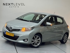 Toyota Yaris - 1.3 VVT-i Dynamic Camera Cruise Trekhaak NL Auto