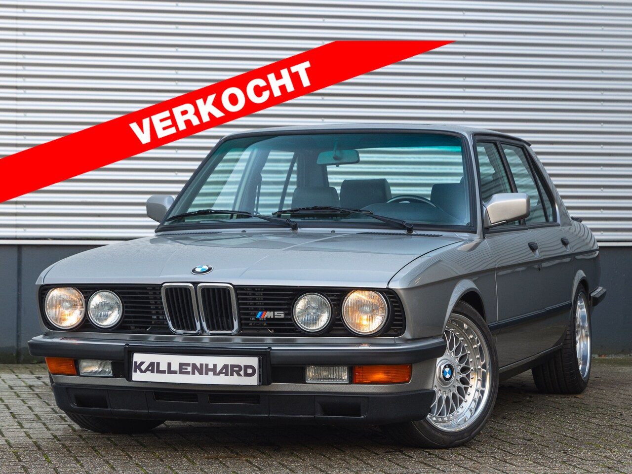 BMW M5 - 5-serie E28 - Voll Restauratie - AutoWereld.nl