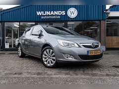 Opel Astra - 1.4 Turbo Cosmo Trekhaak Clima Cruise Multimedia