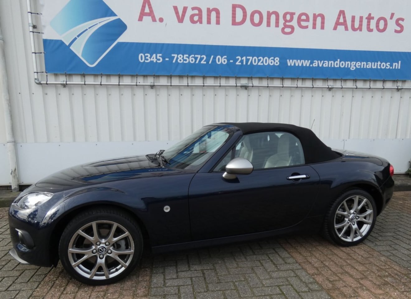 Mazda MX-5 - 1.8 Silver Edition 1.8 SILVER EDITION,Navi,Leer,Stoelverw,DealerOH,Bltooth - AutoWereld.nl