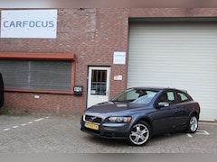 Volvo C30 - 1.6 Momentum 2e eigenaar APK Trekhaak Cruise NAP Airco