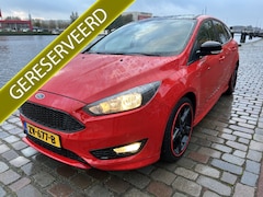 Ford Focus - 1.0 Titanium airco/ecc navi/camera