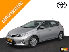 Toyota Auris - 1.8 Hybrid Aspiration | Cruise control | Parkeerhulp camera | Bluetooth |