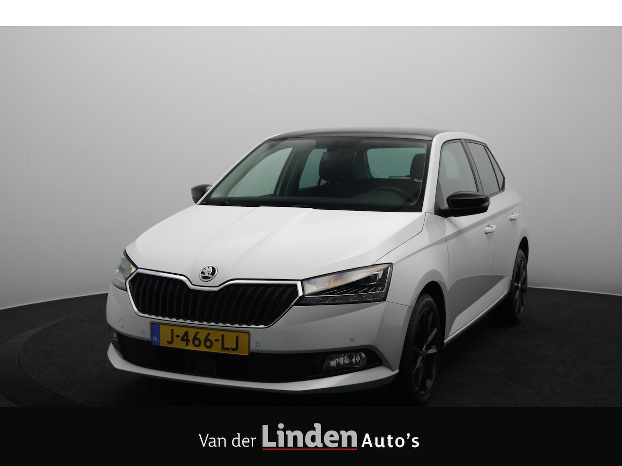 Skoda Fabia - 1.0 TSI Edition | Panoramadak | Led | Camera | Navigatie | Trekhaak | Climatronic - AutoWereld.nl