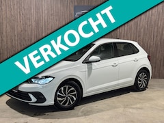 Volkswagen Polo - 1.0 TSI Business 2022 DSG PDC CARPLAY