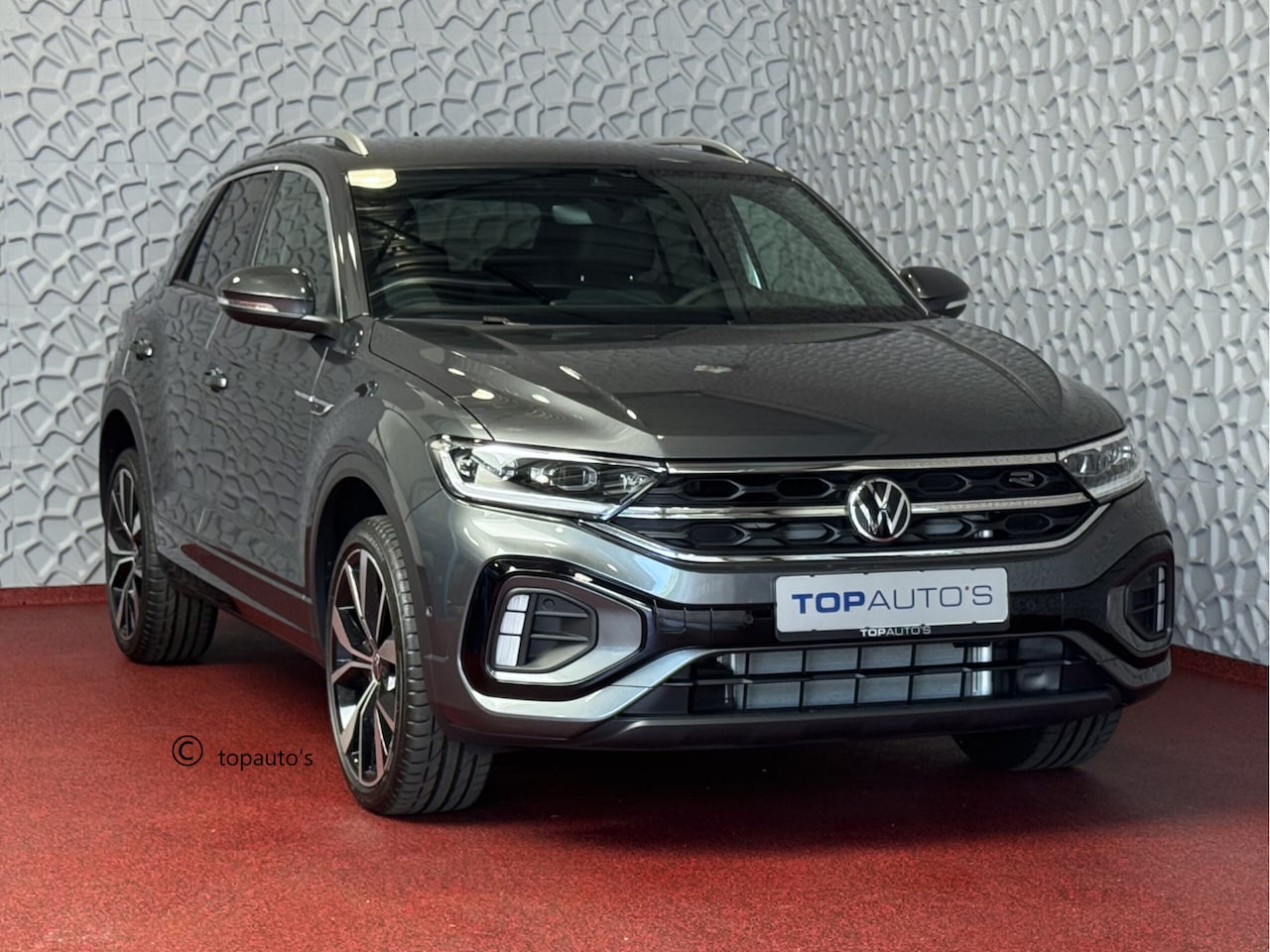 Volkswagen T-Roc - ✅ NIEUWE AUTO ✅ 1.5 TSI DSG 2025 R-LINE 150PK AFN.TREKHAAK IQ LIGHT ALCANTARA ELEK.KLEP CA - AutoWereld.nl