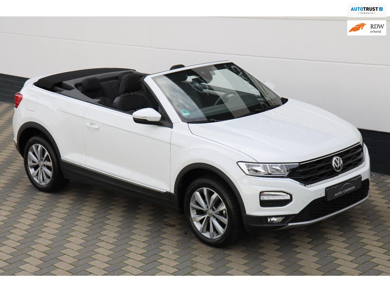 Volkswagen T-Roc Cabrio - 1.0 TSI Style Navi Camera 1ste Eig !! - AutoWereld.nl