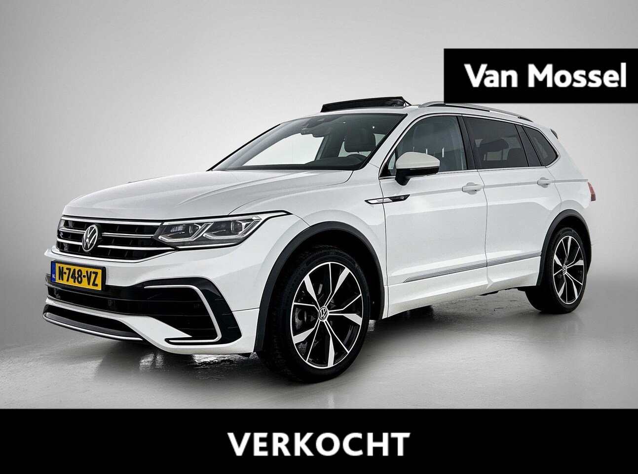 Volkswagen Tiguan Allspace - 1.5 TSI R-Line | 7-Persoons | 150 PK | Automaat | Trekhaak | Keyless | Panorama Dak | Harm - AutoWereld.nl