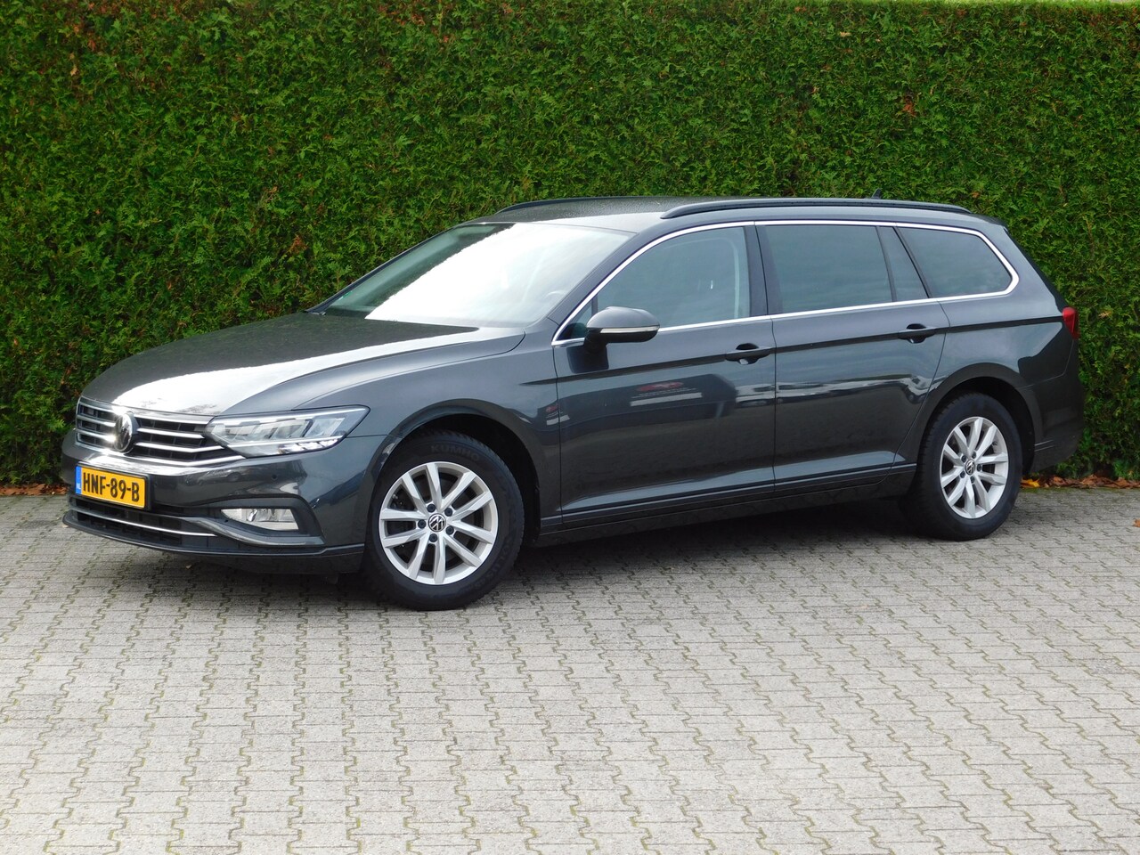 Volkswagen Passat Variant - 1.5 TSI/DSG Business, Acc, Led, Trekhaak, Carplay, Navi - AutoWereld.nl