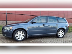 Volvo V50 - 2.5 T5 AWD Momentum