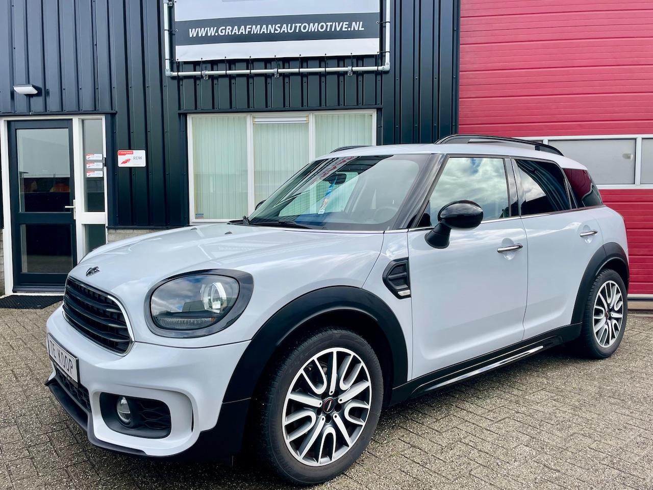 MINI Countryman - 1.5 One Chili Mini Countryman 69.000km JCW pakket, 2018 1 JAAR GARANTIE - AutoWereld.nl