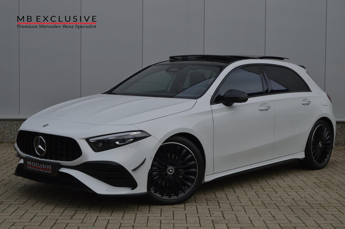 Mercedes-Benz A-klasse - 180 AMG 45s Aero Night Facelift 2024 - AutoWereld.nl