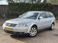 Volkswagen Passat Variant - 2.0-20V Turijn AIRC CRUISE PSENSOR