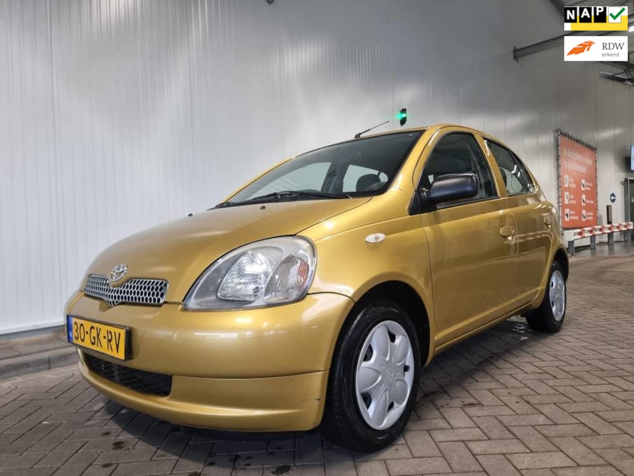 Toyota Yaris - 1.3-16V VVT-i Sol 1.3-16V VVT-i Sol - AutoWereld.nl