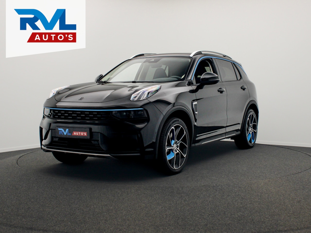 Lynk & Co 01 - 1.5 261PK Plug-in Hybrid * Pano/dak Apple/Carplay Adaptive/Cruise - AutoWereld.nl