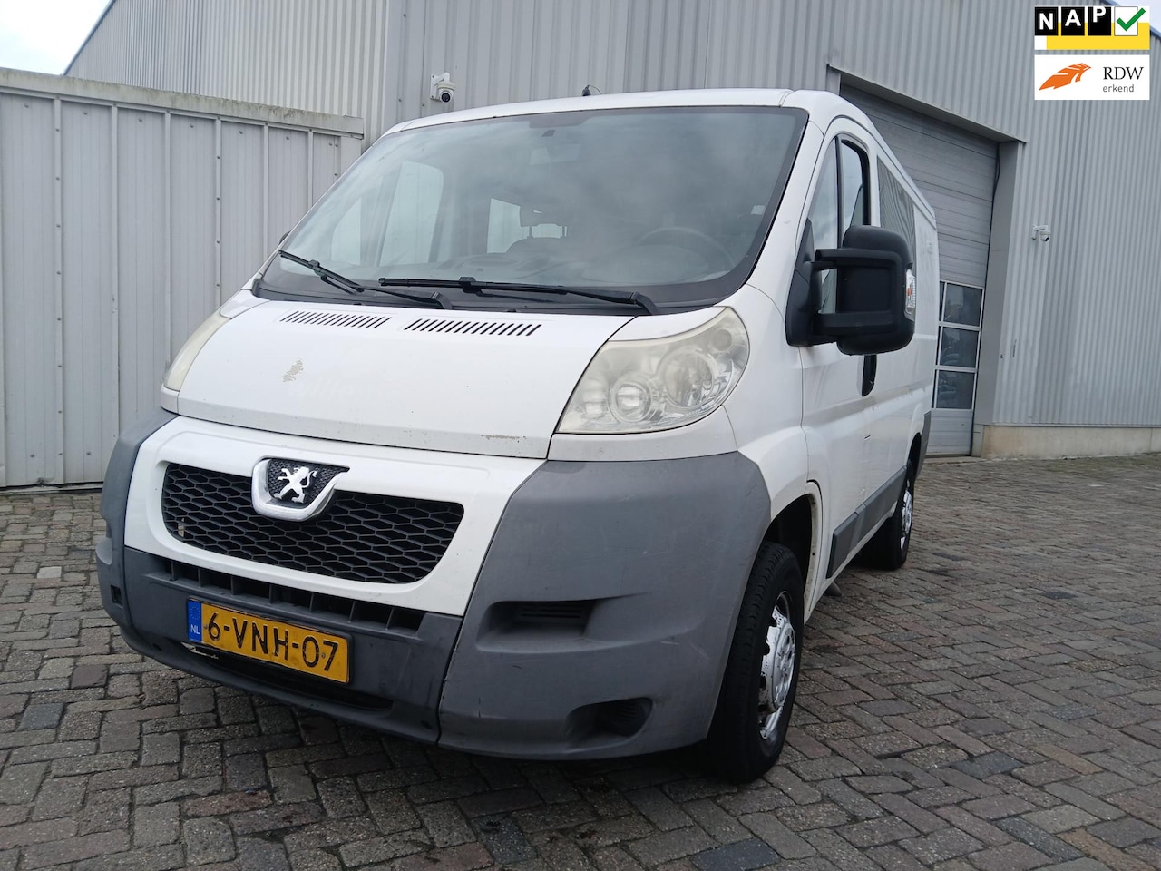 Peugeot Boxer - 330 2.2 HDI L1H1 DC Profit+ MOTOR DEFECT!!! - AutoWereld.nl