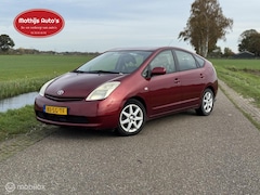 Toyota Prius - 1.5 VVT-i Navi Hyvid Export