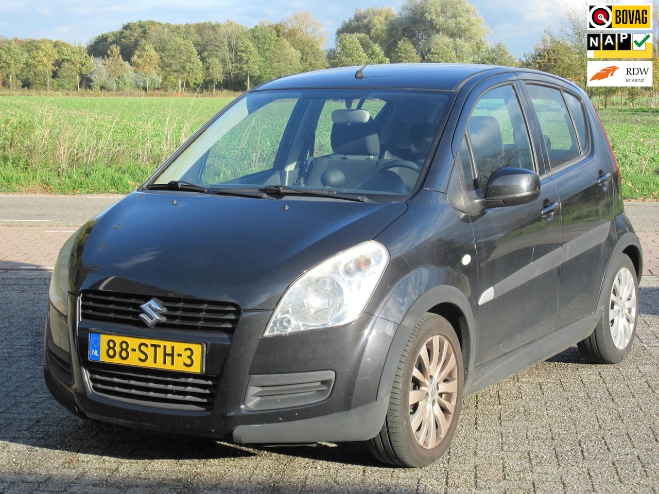 Suzuki Splash - 1.0 Comfort Special - AutoWereld.nl
