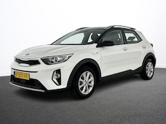 Kia Stonic - 1.0 T-GDi 120pk MHEV DynamicLine Auto. Navigatie Apple Carplay/Android Auto Camera Parkeer