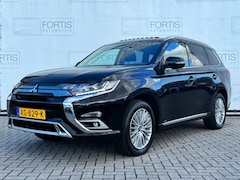 Mitsubishi Outlander - 2.4 PHEV Intense+ TREKHAAK | PANODAK |