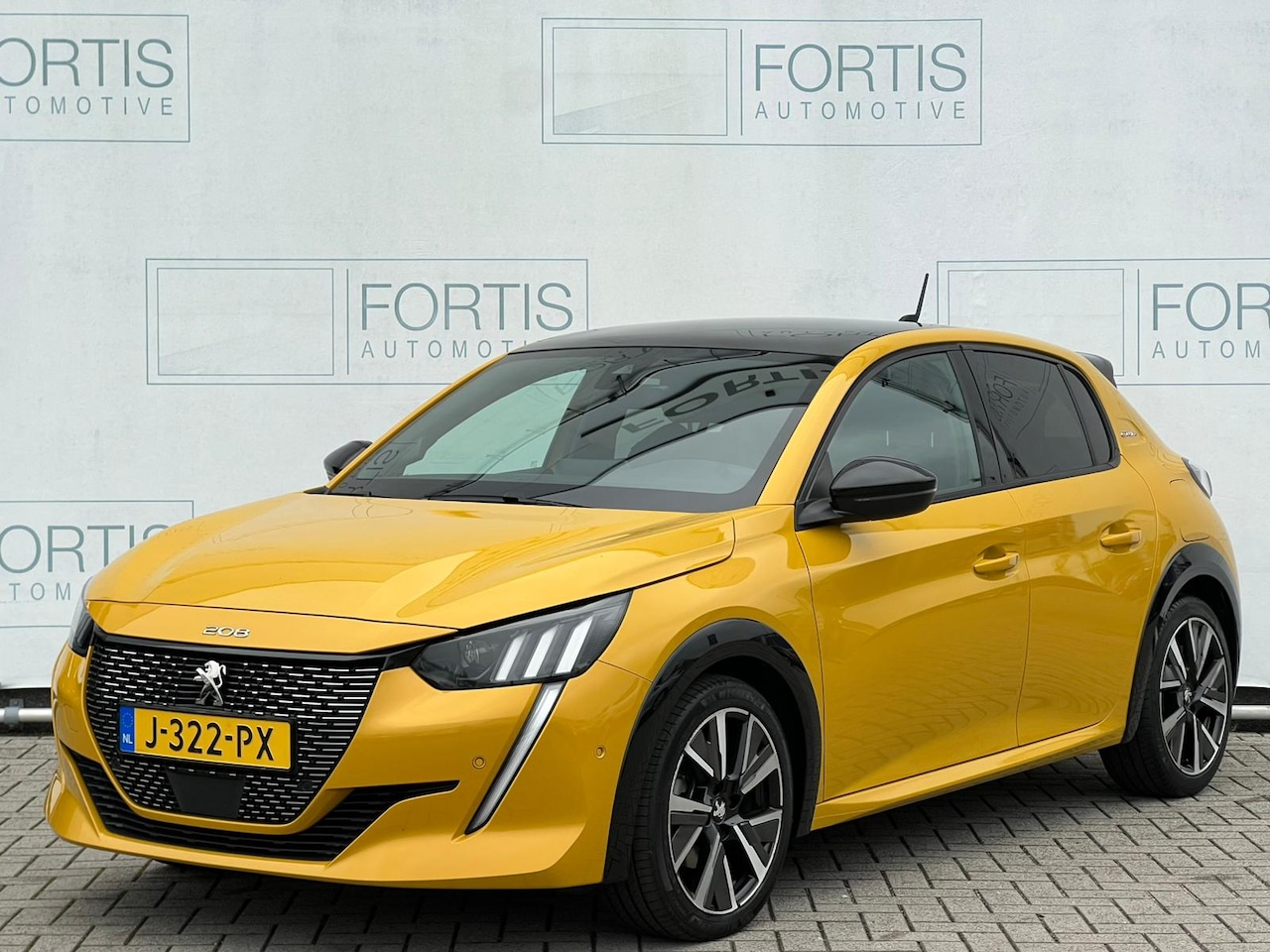 Peugeot 208 - 1.2 PureTech GT-Line NL-AUTO | PANODAK | CAMERA - AutoWereld.nl