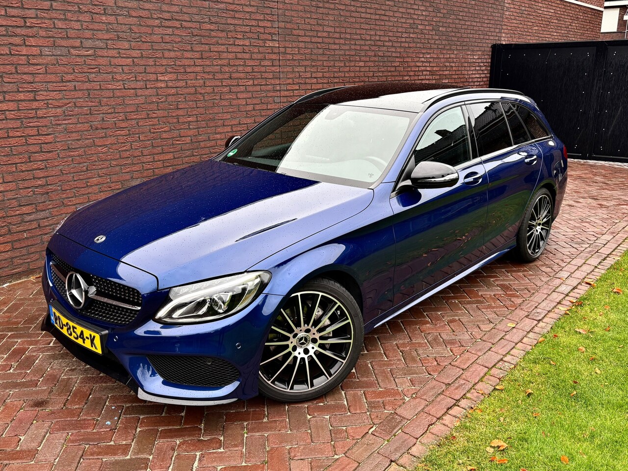 Mercedes-Benz C-klasse Estate - 180 AMG Night Edition Panoramadak - AutoWereld.nl