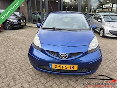 Toyota Aygo - 1.0-12V +