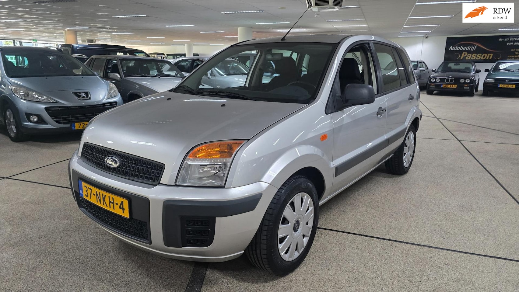 Ford Fusion - 1.4-16V Cool & Sound unieke Kilometerstand!! - AutoWereld.nl