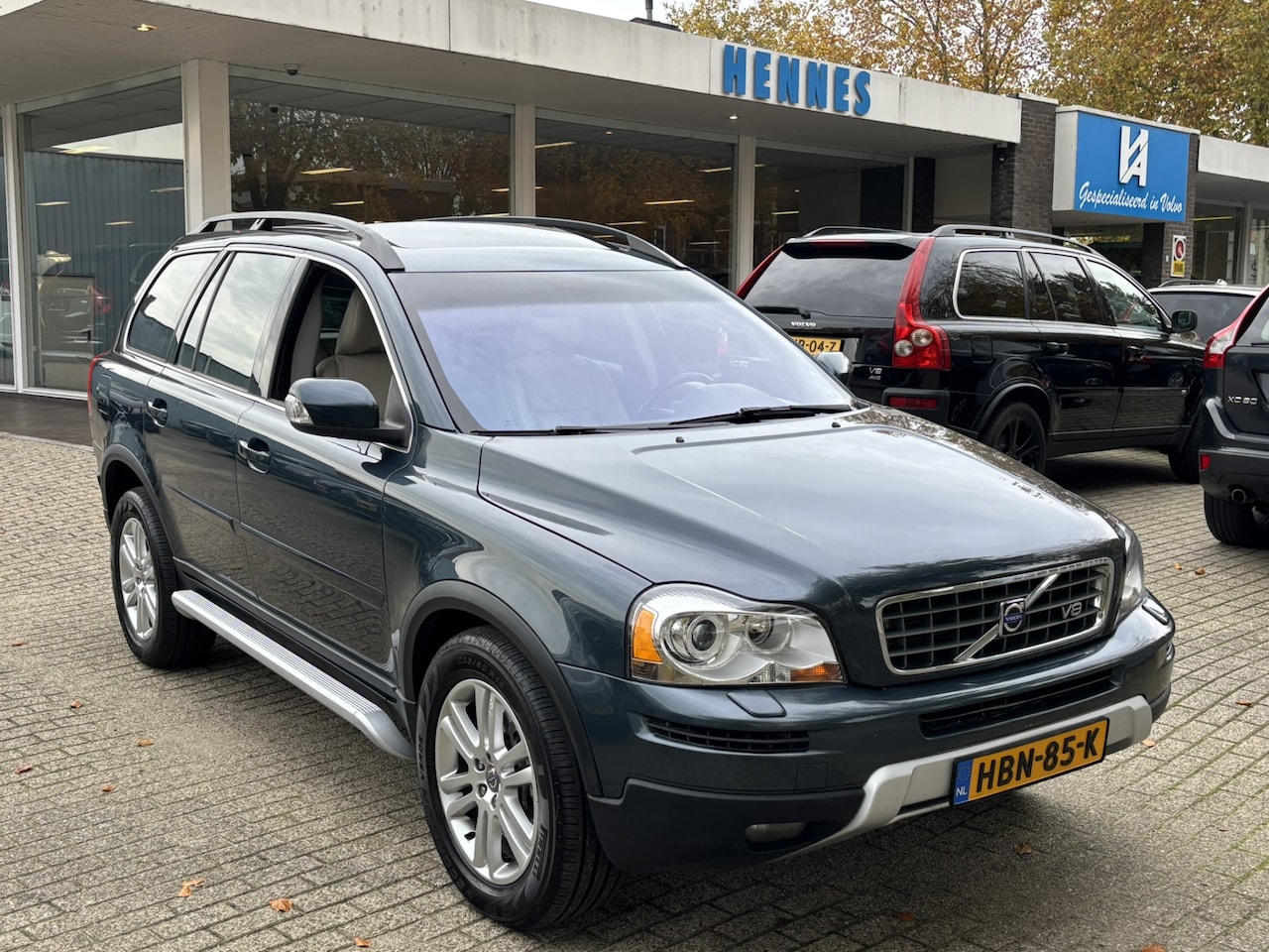 Volvo XC90 - 4.4 V8 AWD Summum schuifdak BTW voordeel €1000,- - AutoWereld.nl