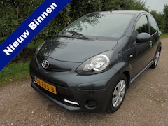 Toyota Aygo - 1.0 VVT-i Aspiration Automaat *AUTOMAAT*70.000 org.km.NAP*NL-AUTO