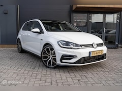 Volkswagen Golf - 7.5 1.5 TSI Highline Business R-Line|Pano