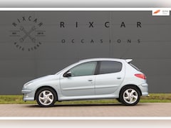 Peugeot 206 - 1.6-16V Gentry Premium Automaat AllSeason Climate NIEUWBINNEN