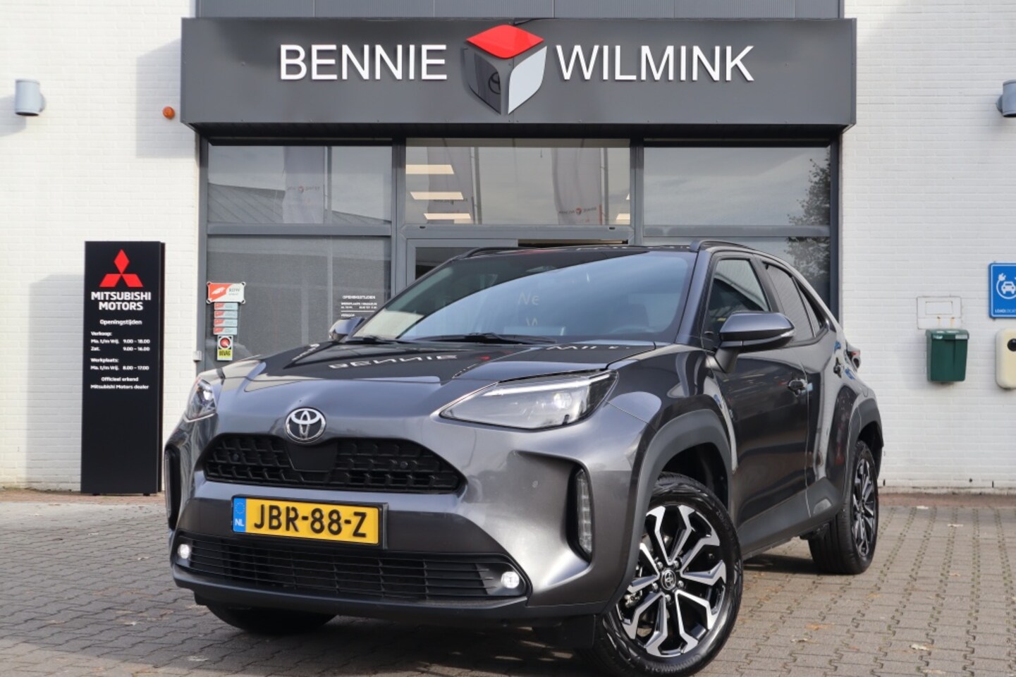 Toyota Yaris Cross - 1.5 Hybride Dynamic | Pdc v/a | Stoel/Stuur verw | Adap Cruise - AutoWereld.nl