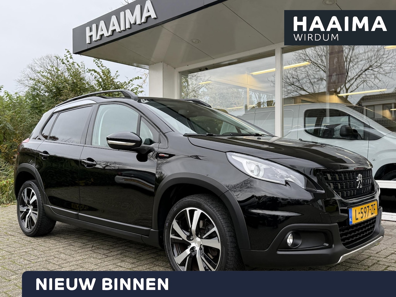 Peugeot 2008 - 1.2 PureTech GT-line | Panorama Dak | Afneembare Trekhaak | Stoelverwarming | Climate & Cr - AutoWereld.nl