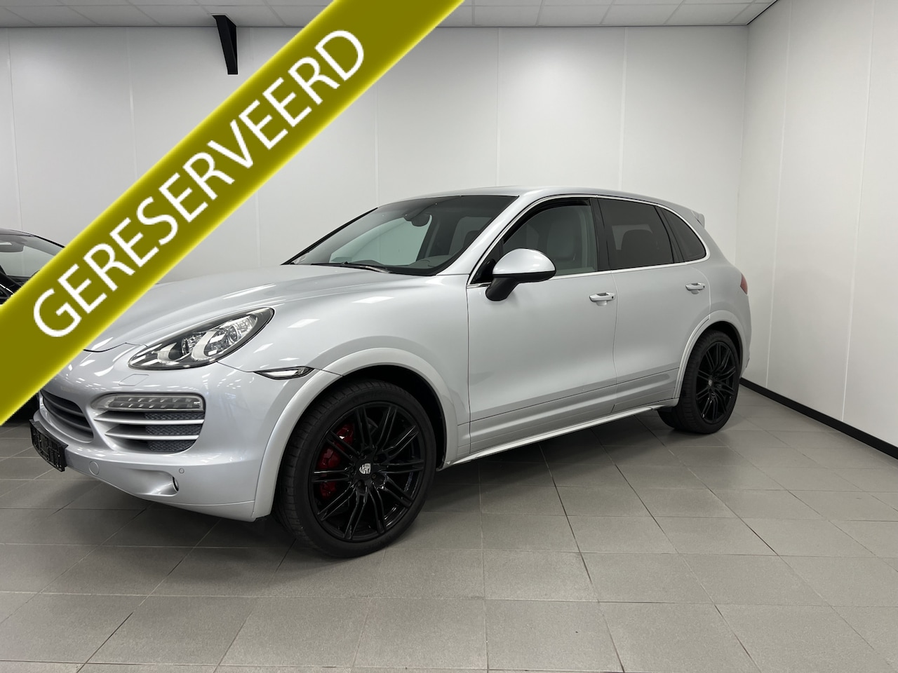 Porsche Cayenne - 4.8 S 520PK / SCHUIFDAK / LEDER / 02-2026 BIJTELLINGSVRIENDELIJKE YOUNGTIMER! - AutoWereld.nl
