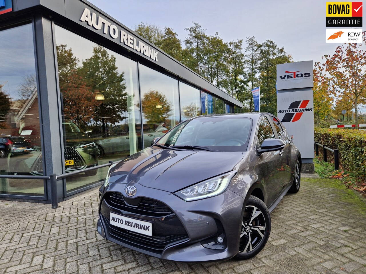 Toyota Yaris - 1.5 Hybrid 115 Style Technology/Park.sens/Keyless/Dode hoek det/Stoel-en Stuurverwarming - AutoWereld.nl